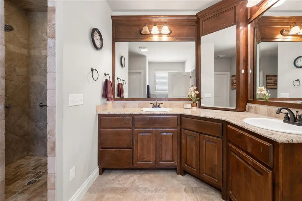 Photo 18 — 14617 Sylena Way, Oklahoma City, OK 73170
