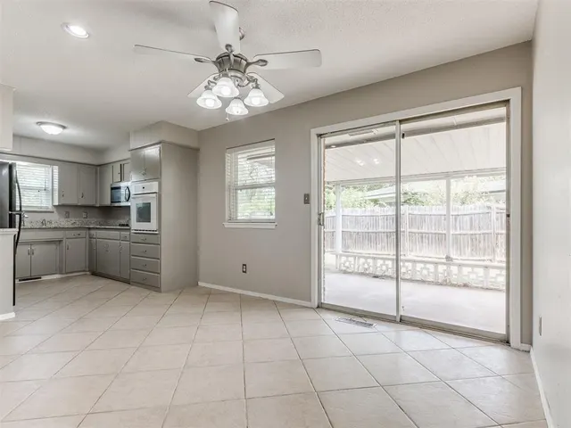 Photo 5 — 339 Rosewood Drive, Norman, OK 73069