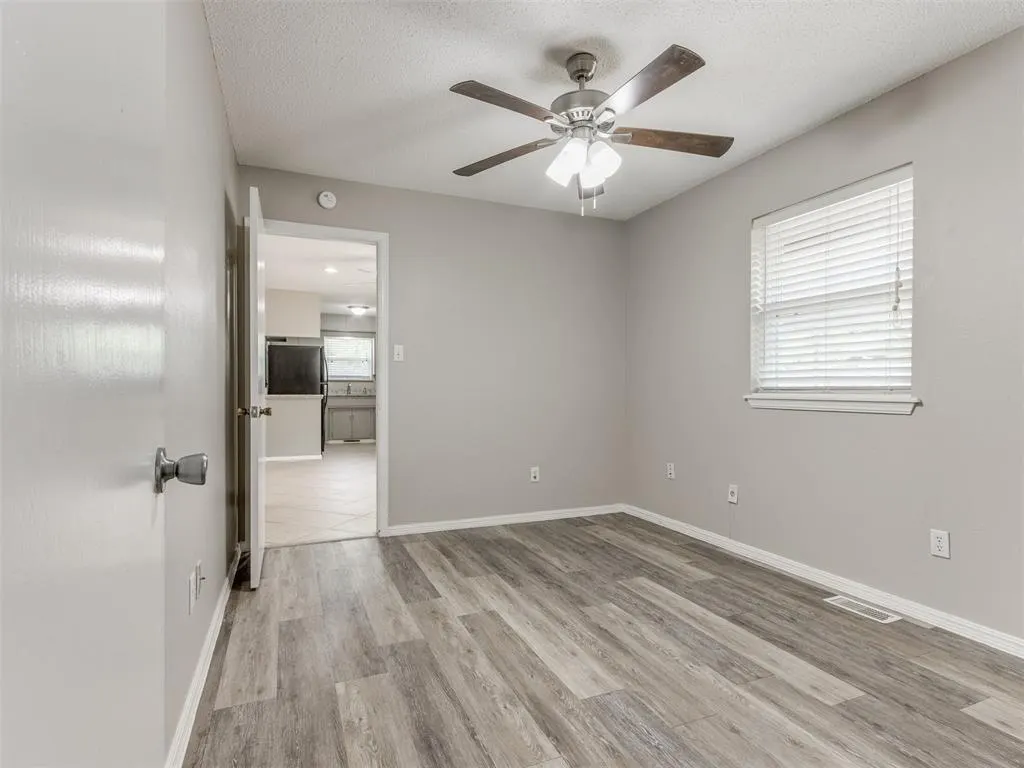 Photo 9 — 339 Rosewood Drive, Norman, OK 73069