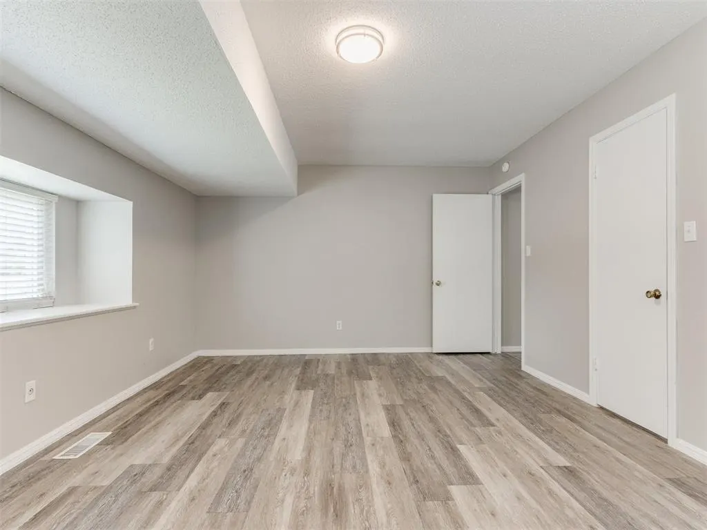 Photo 17 — 339 Rosewood Drive, Norman, OK 73069