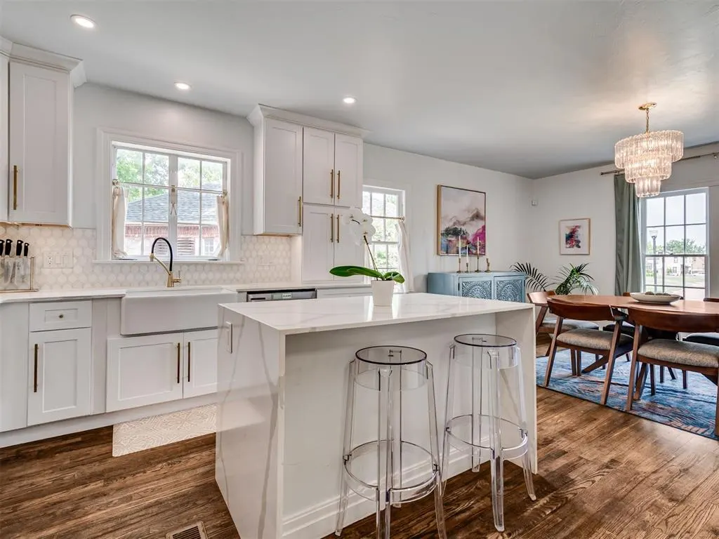 Photo 12 — 2628 NW 28th Street, Oklahoma City, OK 73107