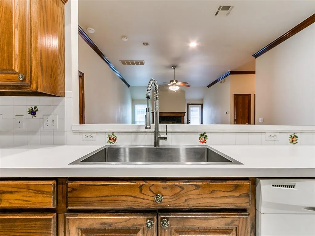 Photo 18 — 13308 N Prairie View Lane, Oklahoma City, OK 73142