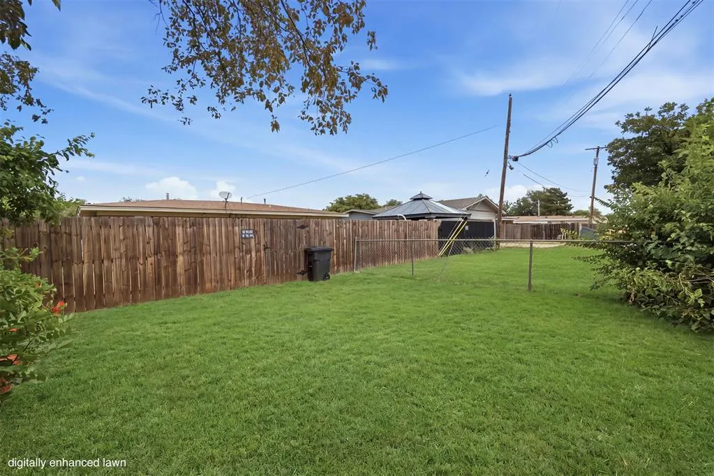 Photo 32 — 616 W Martha Street, Altus, OK 73521