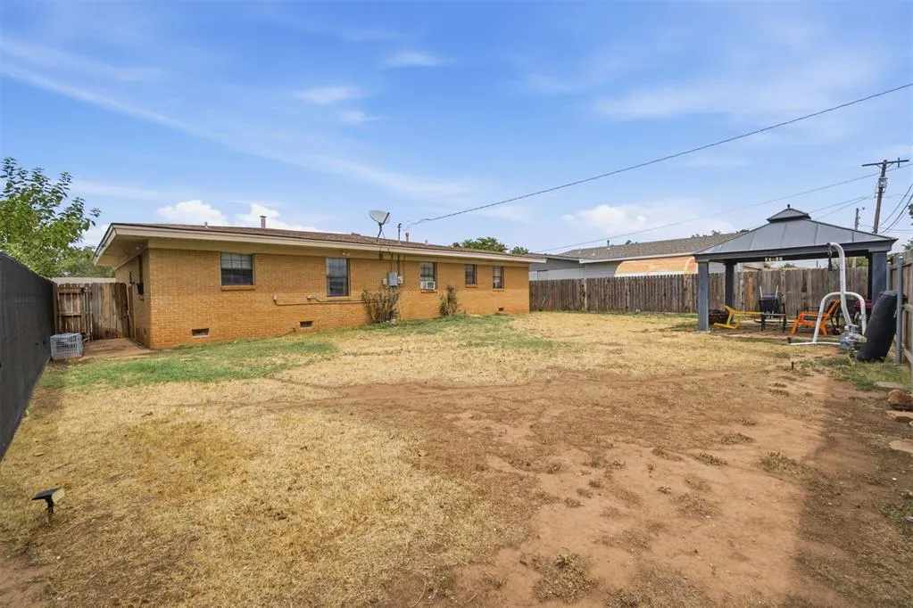 Photo 38 — 616 W Martha Street, Altus, OK 73521