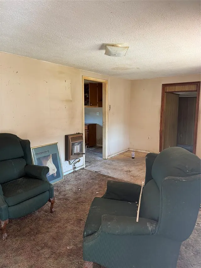 Photo 3 — 2 SW Howard Avenue, Idabel, OK 74745