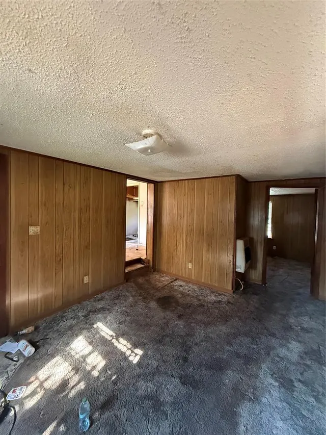 Photo 6 — 2 SW Howard Avenue, Idabel, OK 74745