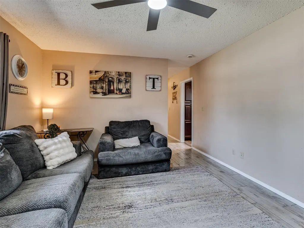 Photo 7 — 12320 Eastwood Drive, Choctaw, OK 73020