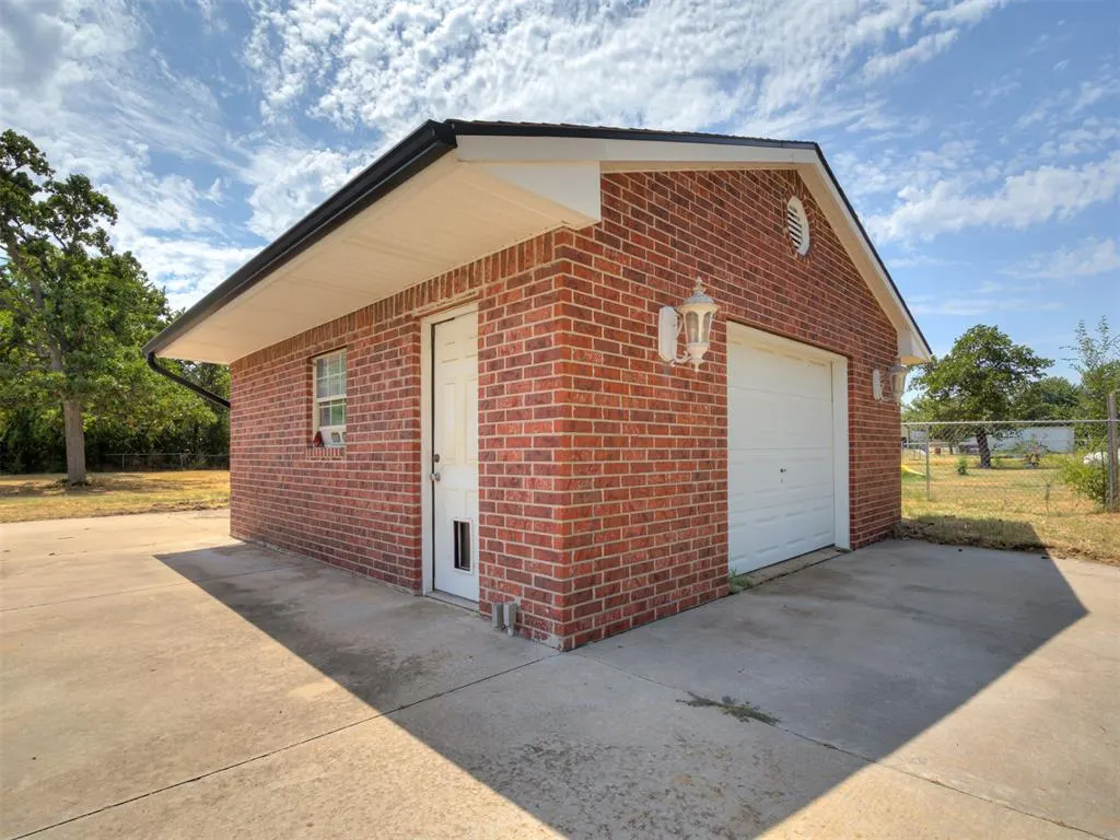 Photo 37 — 12320 Eastwood Drive, Choctaw, OK 73020