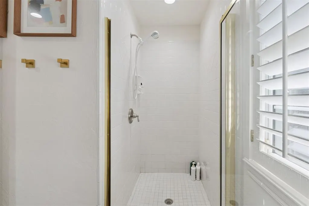 Photo 19 — 12100 Maple Ridge Road, Oklahoma City, OK 73120
