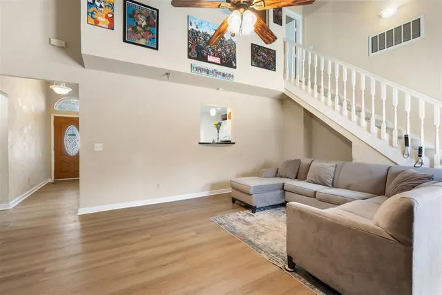 Photo 5 — 17300 Valley Crest, Edmond, OK 73012