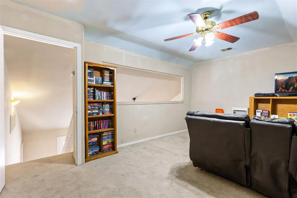 Photo 11 — 17300 Valley Crest, Edmond, OK 73012