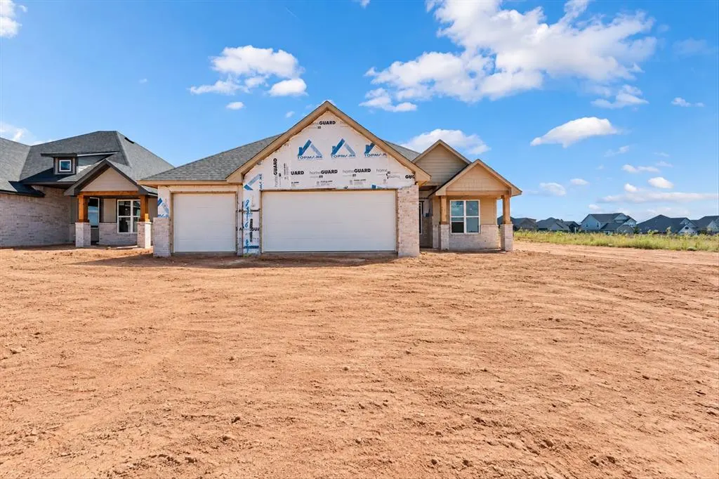 Photo 2 — 9316 SW 39th Street, Oklahoma City, OK 73179