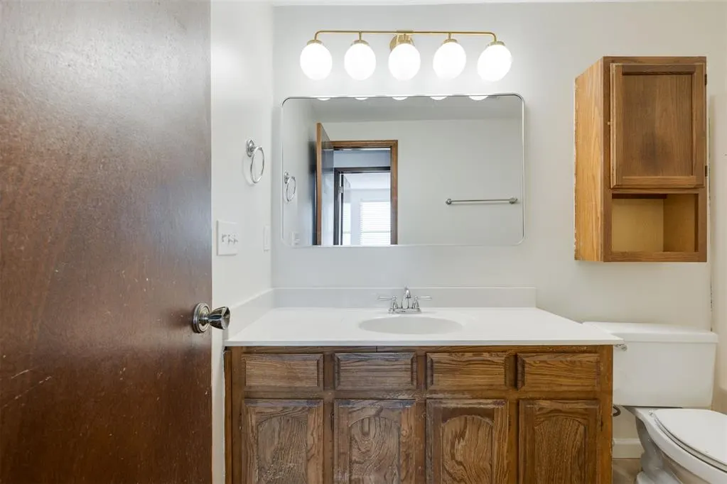 Photo 23 — 11612 Matthews Avenue, Oklahoma City, OK 73162