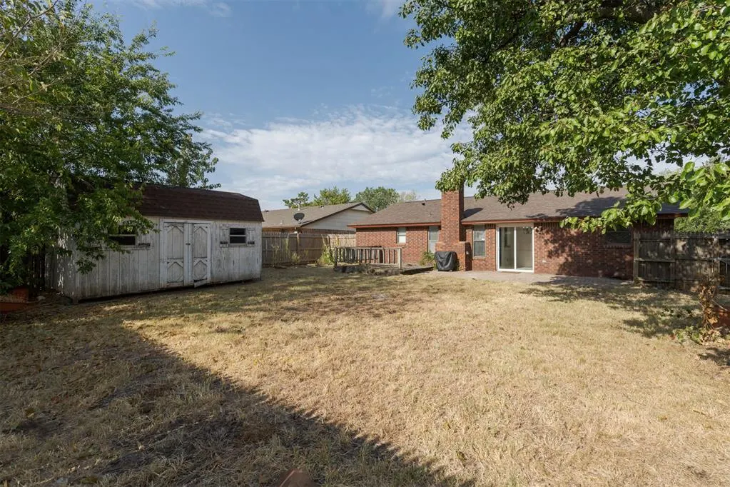 Photo 38 — 11612 Matthews Avenue, Oklahoma City, OK 73162