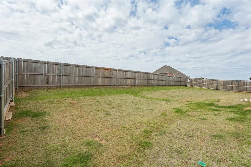 Photo 36 — 9312 NW 146th Street, Yukon, OK 73099
