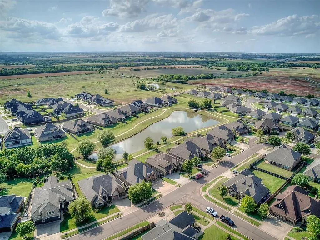 Photo 38 — 9312 NW 146th Street, Yukon, OK 73099