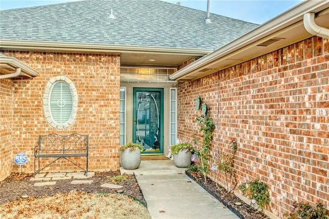 Photo 3 — 4869 S Del Aire Drive, Del City, OK 73115