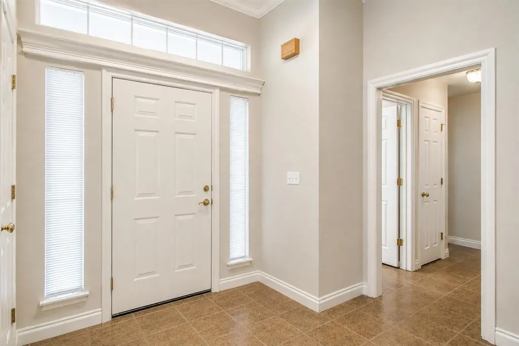 Photo 4 — 4869 S Del Aire Drive, Del City, OK 73115