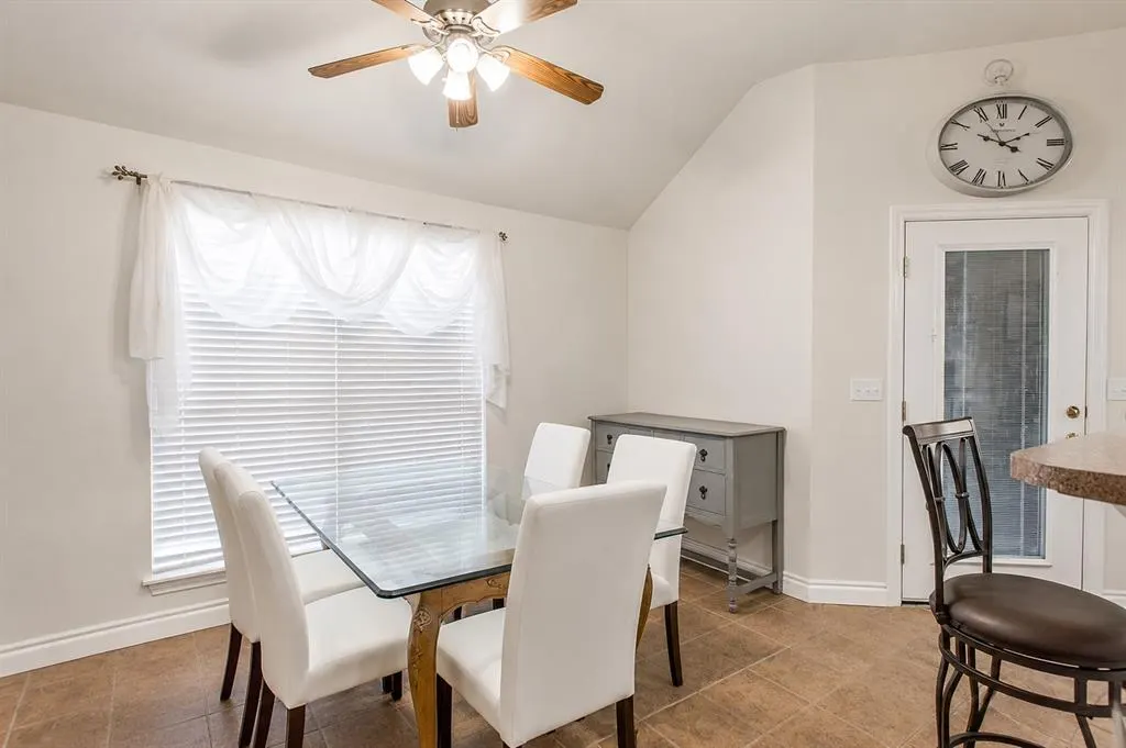 Photo 11 — 4869 S Del Aire Drive, Del City, OK 73115