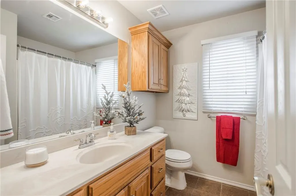 Photo 17 — 4869 S Del Aire Drive, Del City, OK 73115