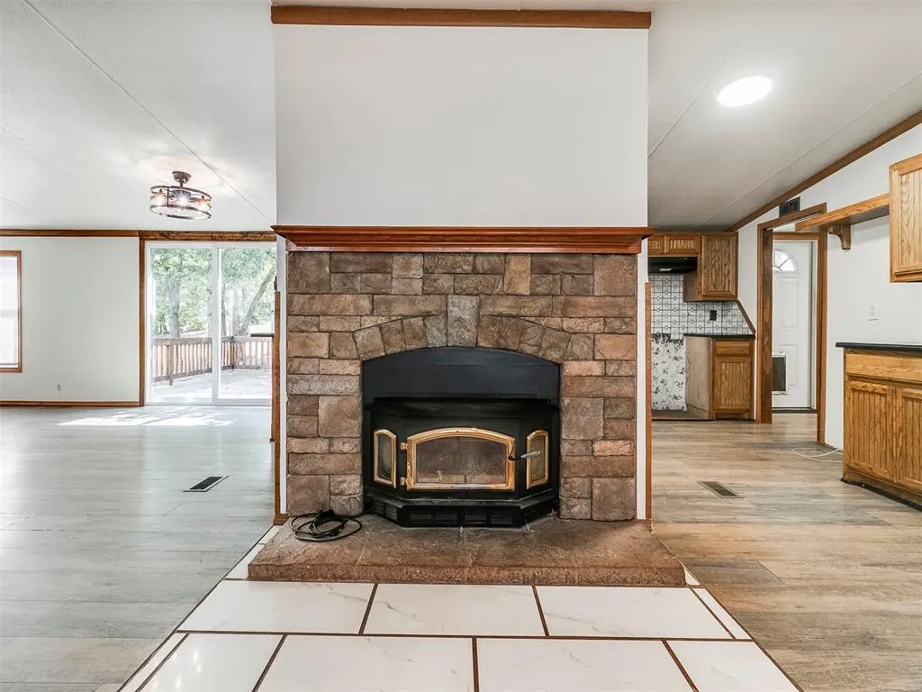 Photo 6 — 21700 Martin Road, Harrah, OK 73045