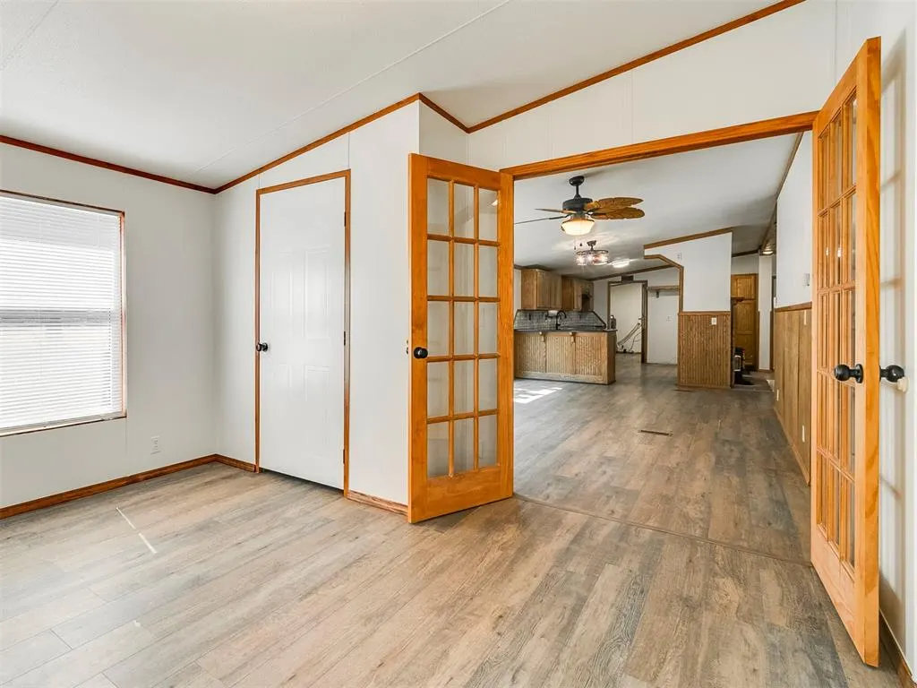 Photo 19 — 21700 Martin Road, Harrah, OK 73045