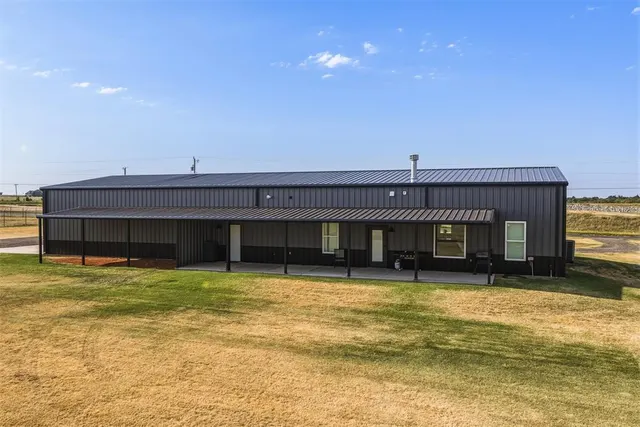 Photo 8 — 241 NW Moffat Road, Piedmont, OK 73078