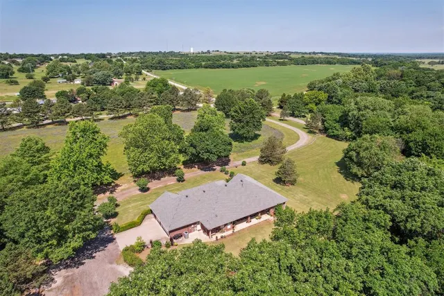 Photo 6 — 3534 N 9th Avenue, Purcell, OK 73080