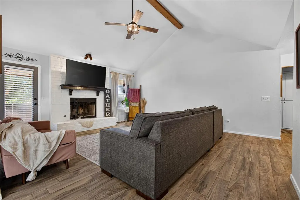 Photo 3 — 1901 Butterfield Trail, Choctaw, OK 73020