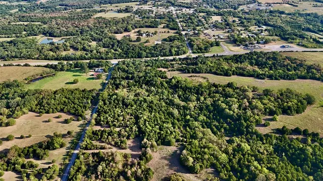 Photo 5 — 4 N 3480 Road, Earlsboro, OK 74840