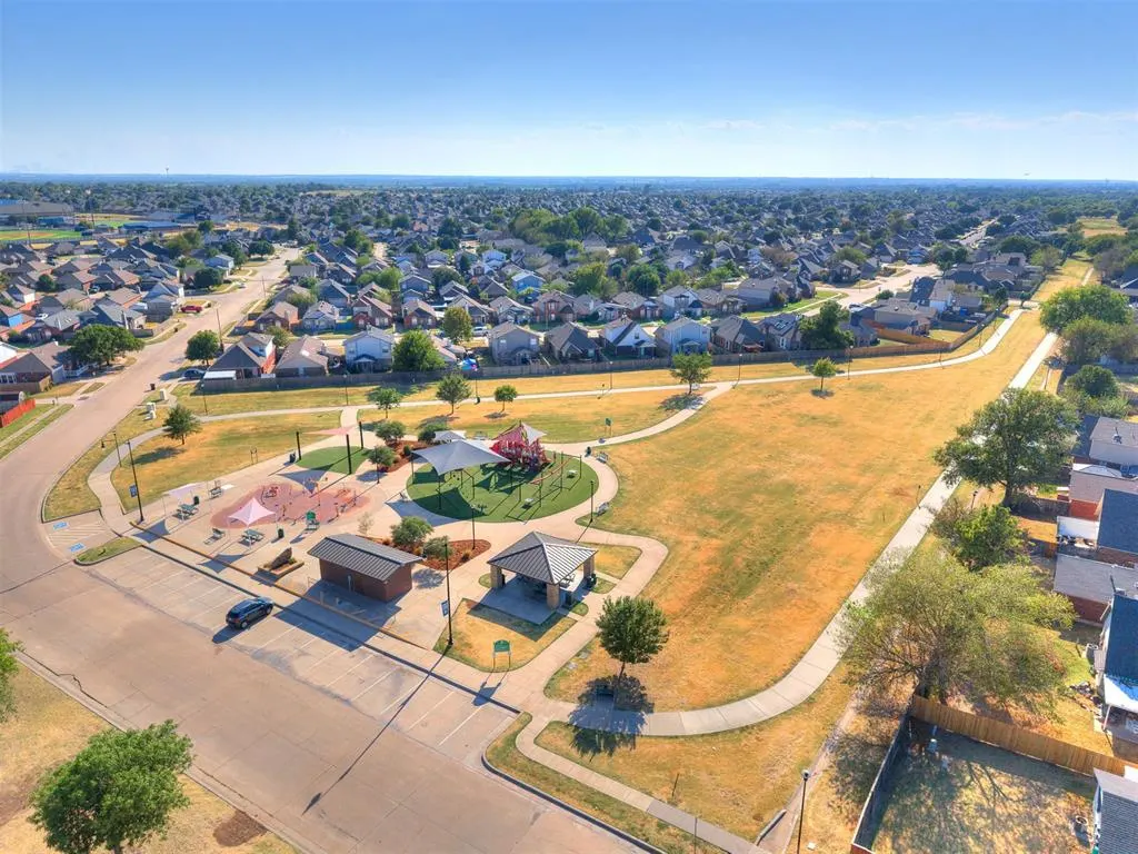 Photo 36 — 1100 SW 23rd Street, Moore, OK 73170