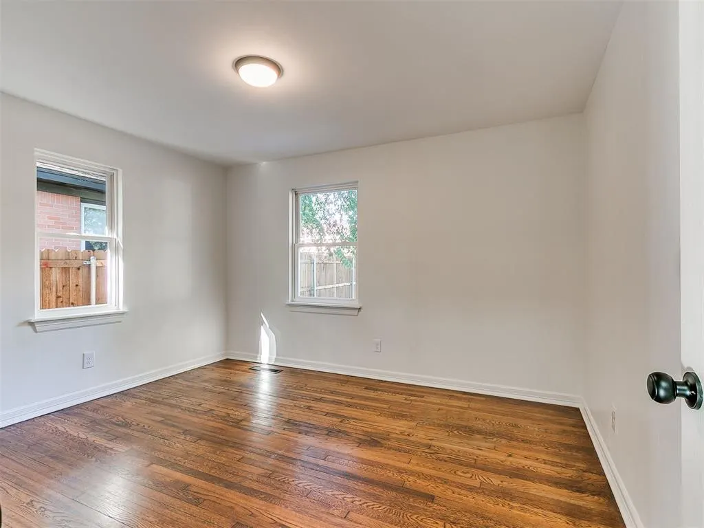 Photo 13 — 1510 Bedford Lane, Norman, OK 73072