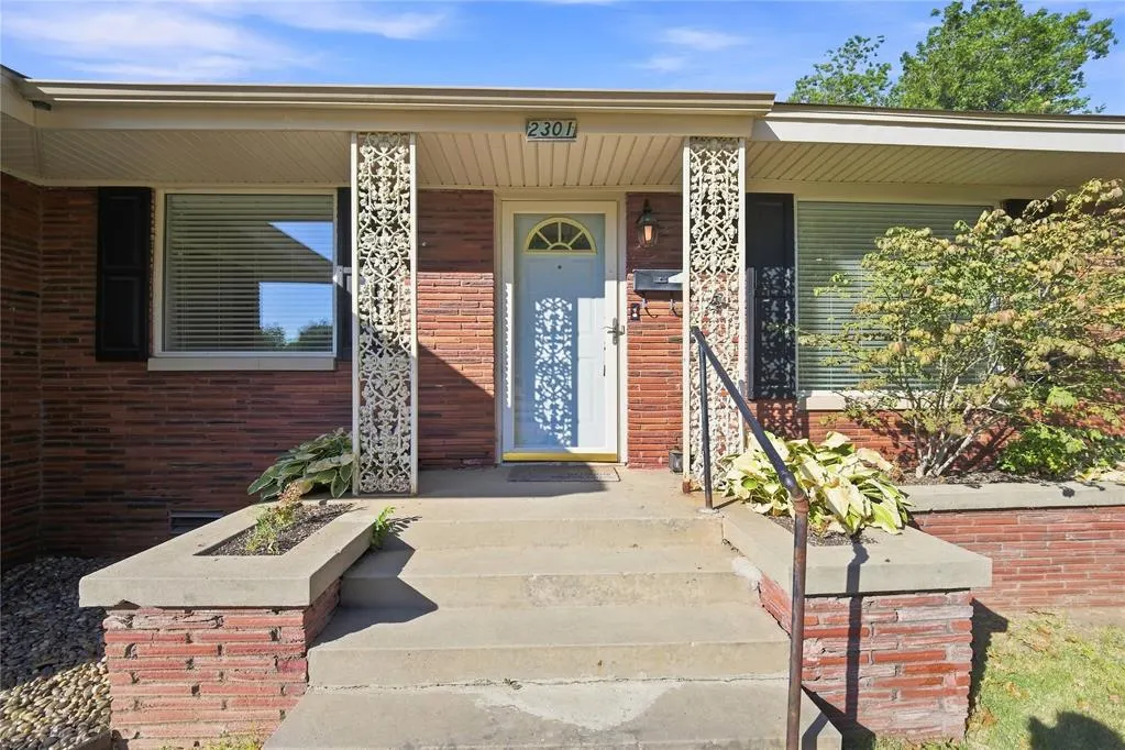 Photo 2 — 2301 N Warren Avenue, Oklahoma City, OK 73107