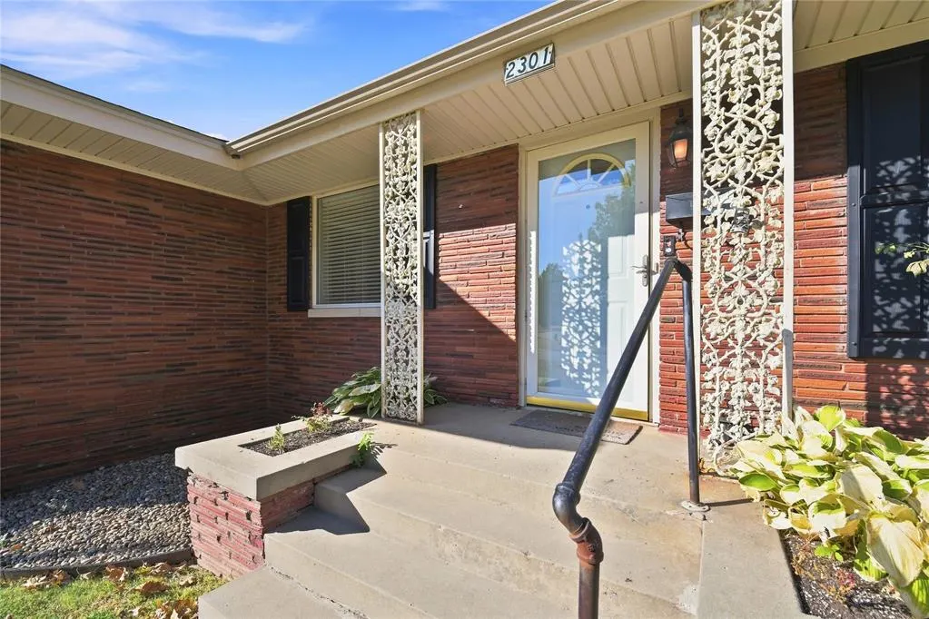 Photo 3 — 2301 N Warren Avenue, Oklahoma City, OK 73107