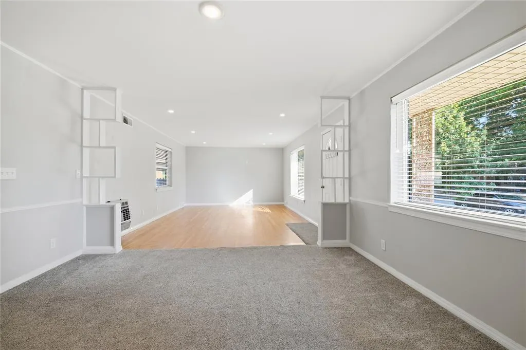 Photo 9 — 2301 N Warren Avenue, Oklahoma City, OK 73107