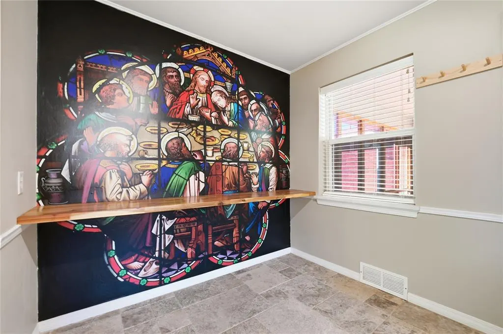 Photo 18 — 2301 N Warren Avenue, Oklahoma City, OK 73107
