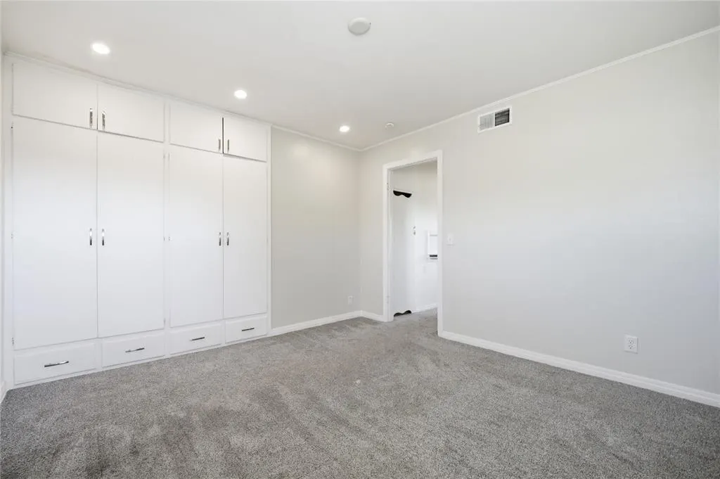 Photo 23 — 2301 N Warren Avenue, Oklahoma City, OK 73107
