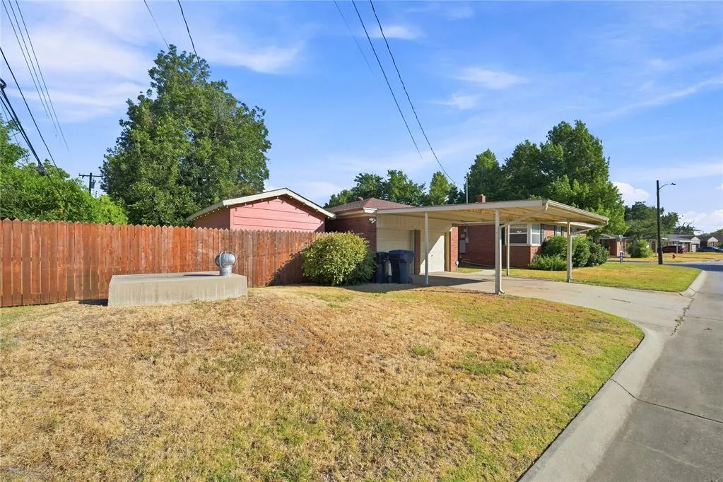 Photo 35 — 2301 N Warren Avenue, Oklahoma City, OK 73107
