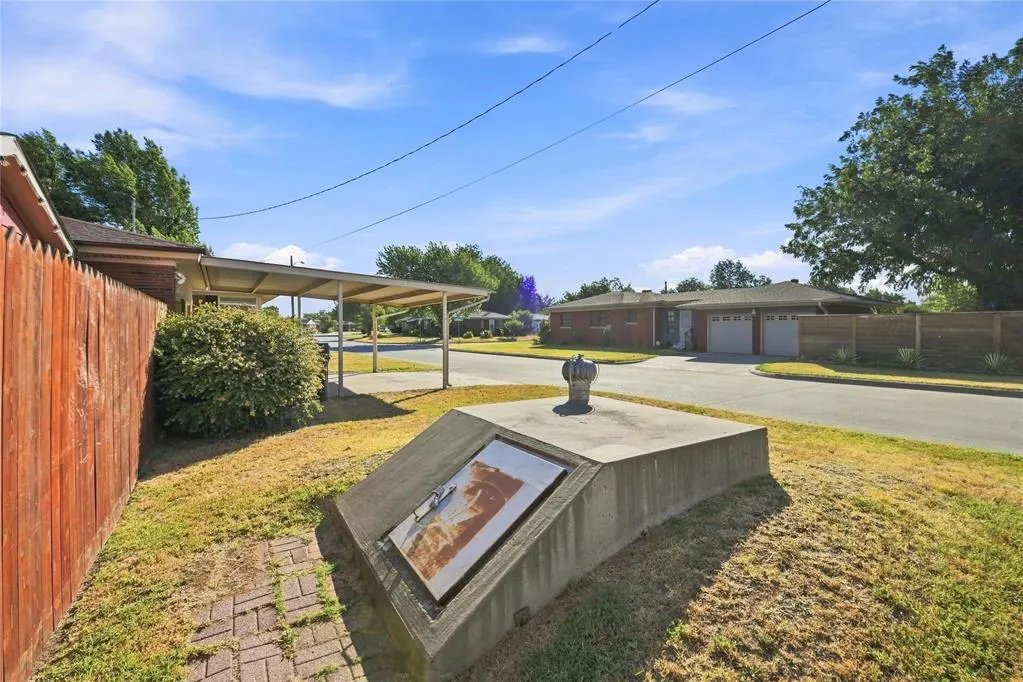 Photo 36 — 2301 N Warren Avenue, Oklahoma City, OK 73107