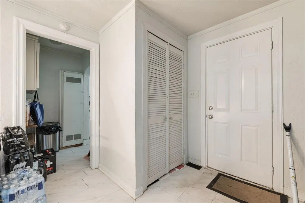 Photo 9 — 2129 NW 35th Street, Oklahoma City, OK 73112