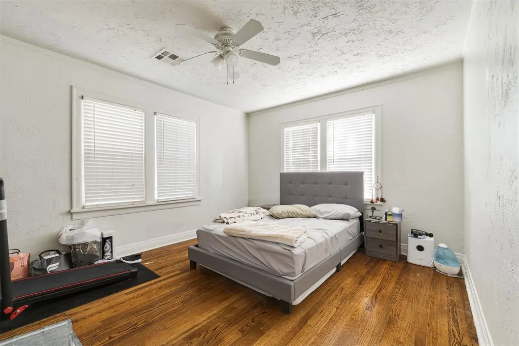 Photo 13 — 2129 NW 35th Street, Oklahoma City, OK 73112