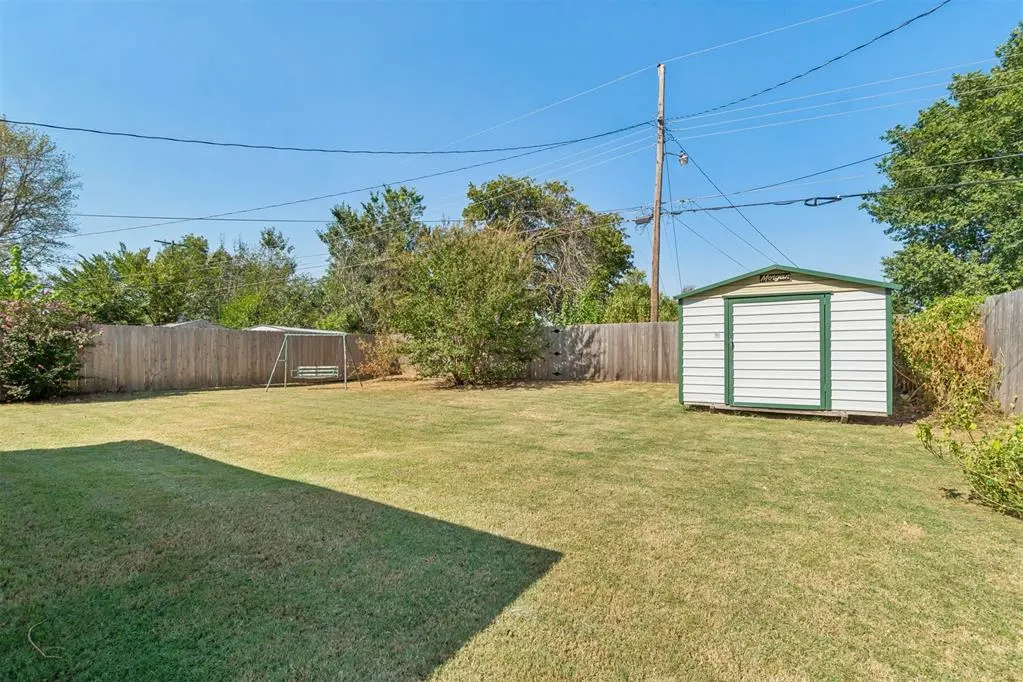 Photo 40 — 1925 Ballad Drive, Midwest City, OK 73130