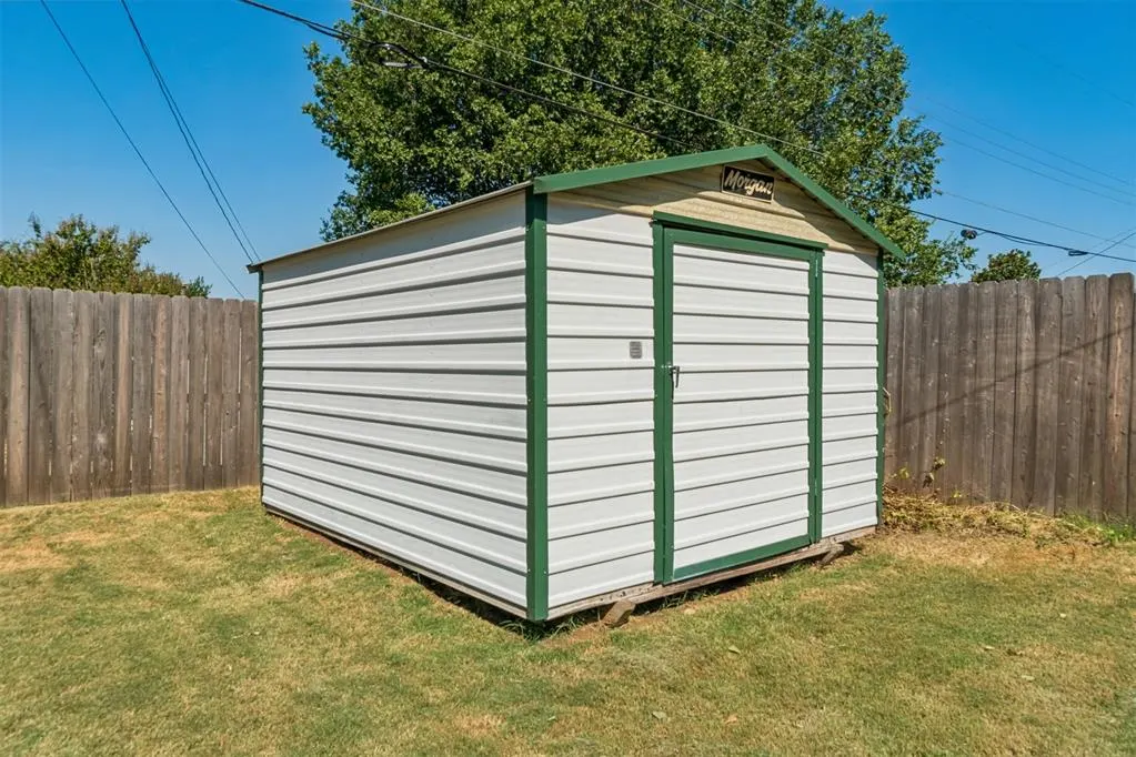 Photo 43 — 1925 Ballad Drive, Midwest City, OK 73130