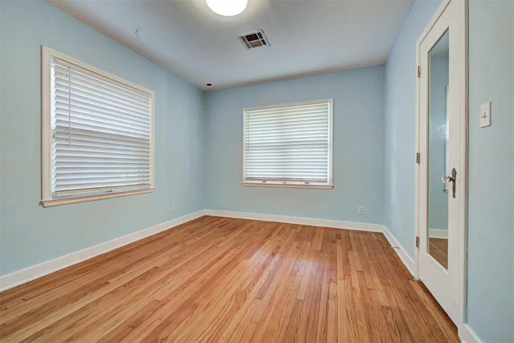 Photo 34 — 2233 NW 27th Street, Oklahoma City, OK 73107