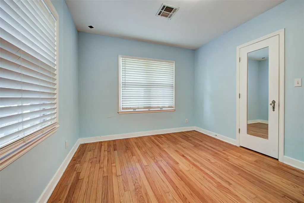 Photo 35 — 2233 NW 27th Street, Oklahoma City, OK 73107