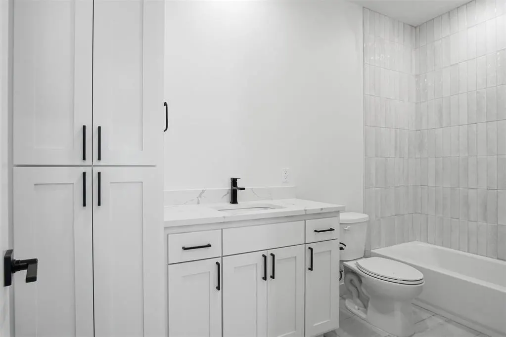 Photo 23 — 1601 NE 7th Street, Oklahoma City, OK 73117