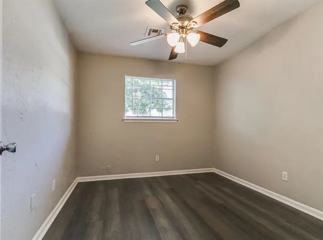 Photo 6 — 1519 Rock Ridge Court, Norman, OK 73071