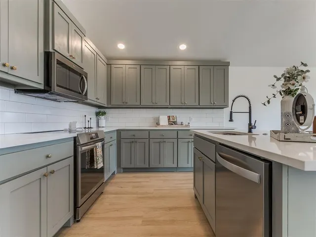 Photo 7 — 108 McDonald Drive, Shawnee, OK 74804