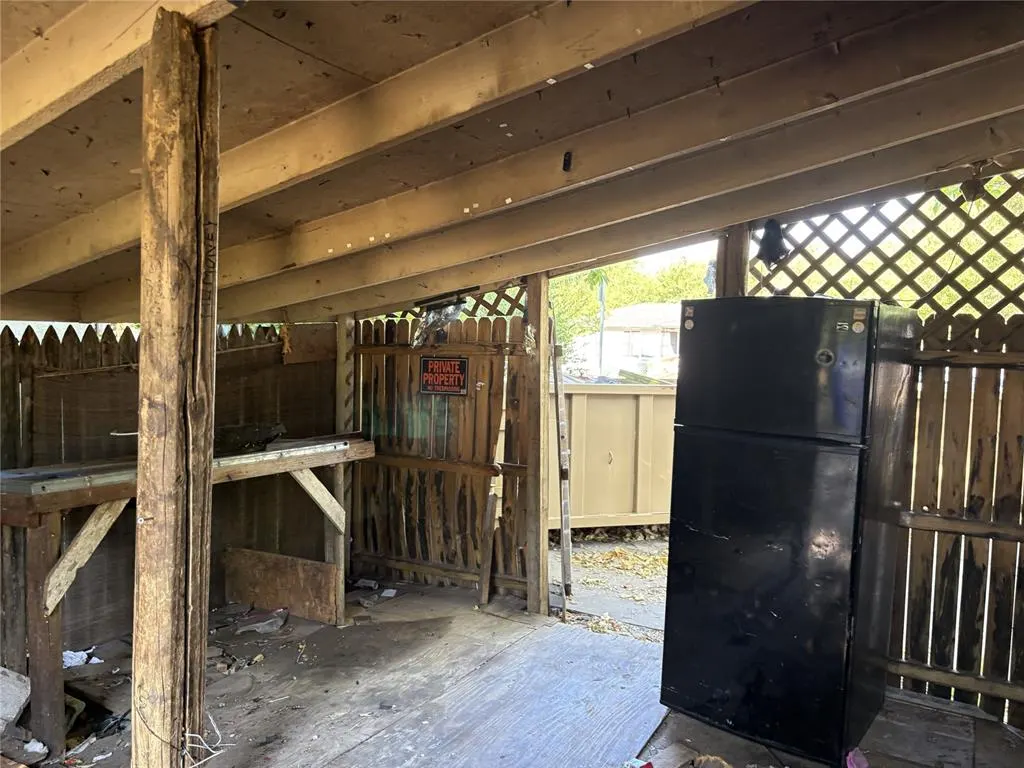 Photo 3 — 219 S Cook Avenue, Norman, OK 73071