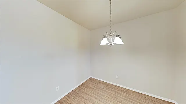Photo 8 — 17657 MacArthur Park Drive, Edmond, OK 73013